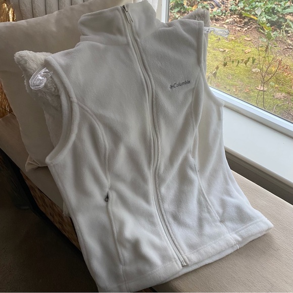 Woman’s White Columbia Sportswear Polar Fleece Vest Sz XS - 4 New Without Tags - Picture 5 of 15